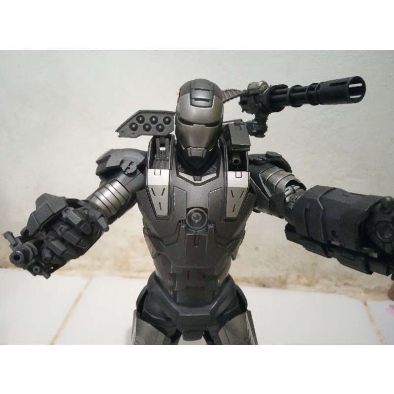 hot toys war machine mark 1. ori. bukan diecast