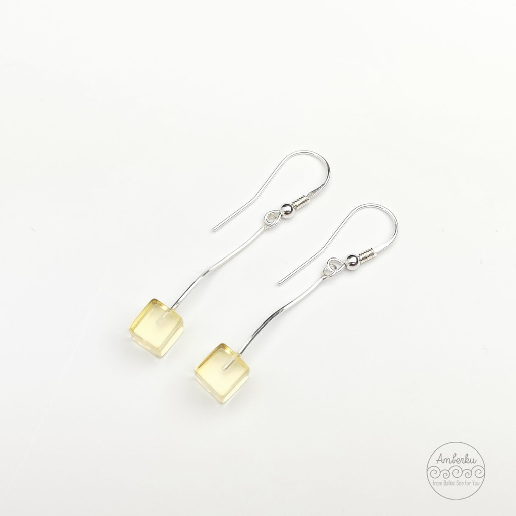 ES3 Anting Silver dengan Amber Baltic