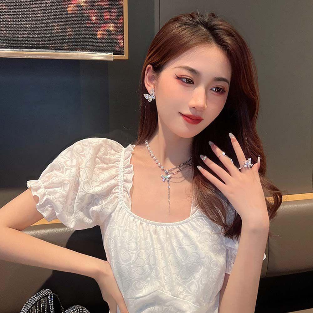 Mxbeauty Kalung Mutiara Elegan Hip Hop Perempuan Berlian Imitasi Choker Kupu-Kupu Liontin Wanita Rantai Klavikula