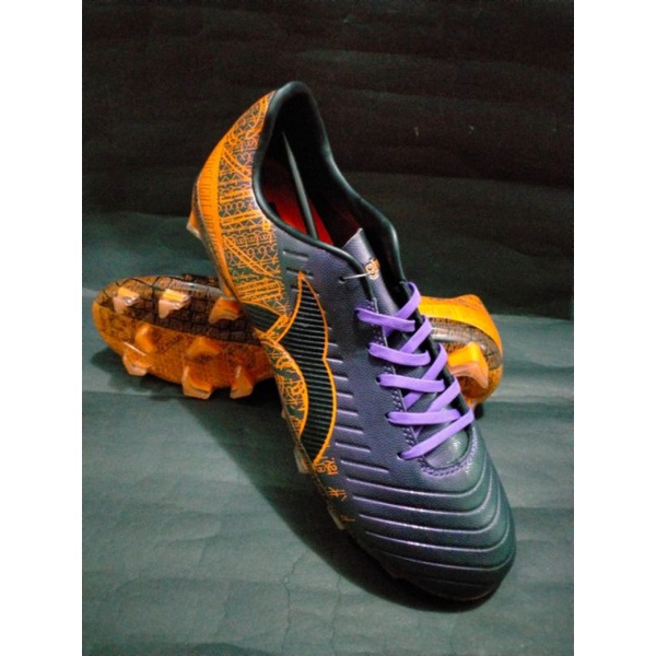 Sepatu Bola OrtusEight Catalyst Cypher FG Original