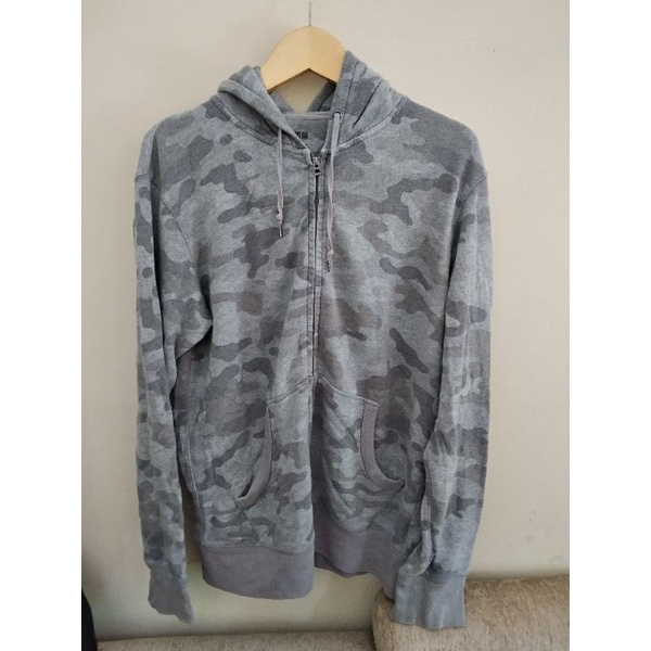 zh uniqlo abu camo
