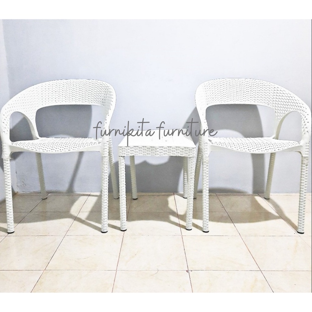 Jual Kursi Teras Plastik Club Dan Meja Plastik Club Boss Armchair