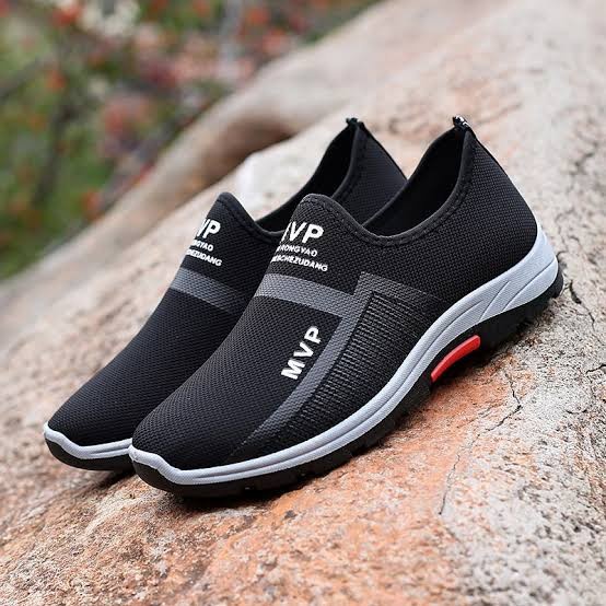 sepatu sneakers pria & wanita tanpa tali terbaru - Hitam, 37