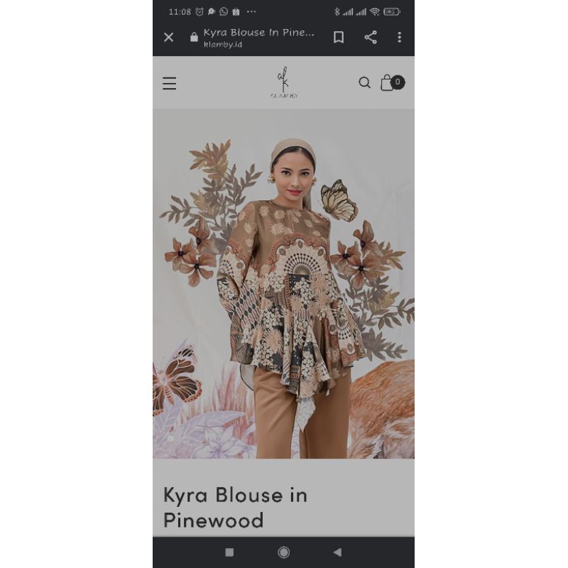 Kyra Blouse in Blue de Chauffe M dan Pinewood L wearing Klamby (Ready Stock)