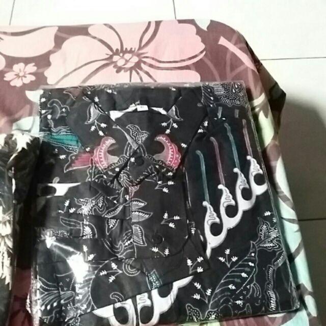 Gurdo Truntum Ori Florist Kemeja Batik Pria Lengan Panjang Katun Seragam Batik Solo