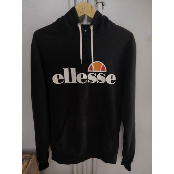 hodie ellese