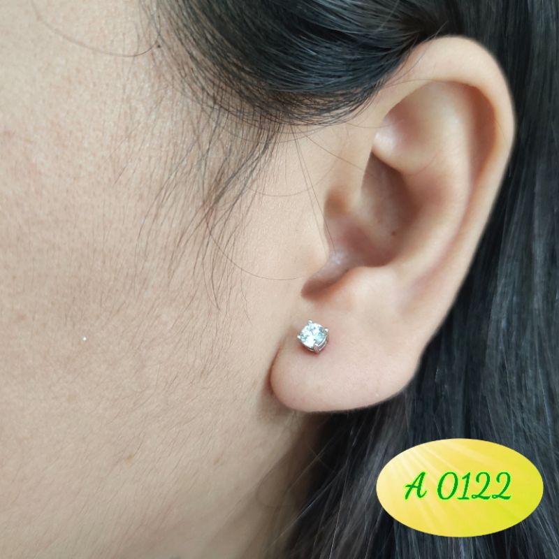 Anting wanita titanium model permata kecil A0122