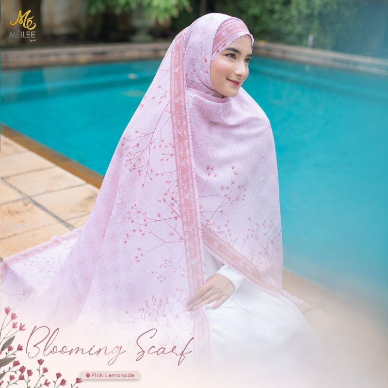 Blooming Scarf - Pink Lemonade by Meilee.id