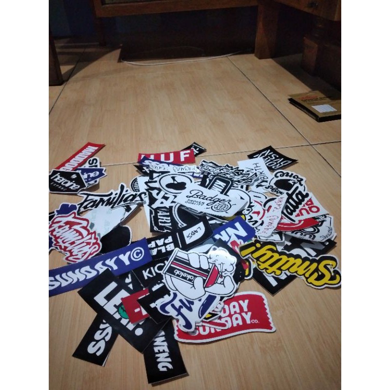 

stiker disro murah(banyak bonus)