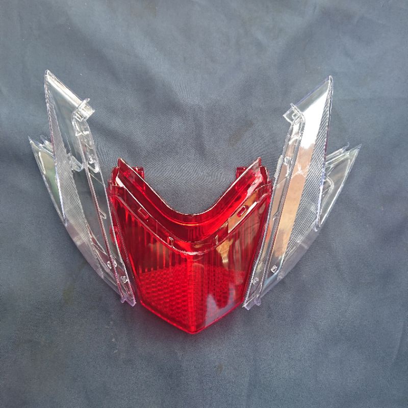 Mika Kaca lampu setop Lampu belakang Vario 125 old th 2012-2015