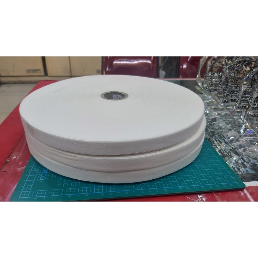 

Pita Katun Polos 1,5cm / 2cm panjang 300 Yard (-+300 meter) Harga Termurah