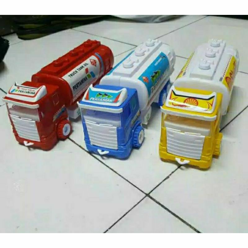 mainan mobil pertamina / mainan mobil tanki pengangkut pertamina