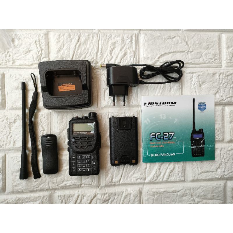 HT Firstcom FC 27 Dual Band VHF/UHF Garansi 1 Tahun Walkie talkie / H T Fistcom FC27 DualBand Handy talky / Hate FC-27 Dual-band Radio Komunikasi Walky talky Handie talkie