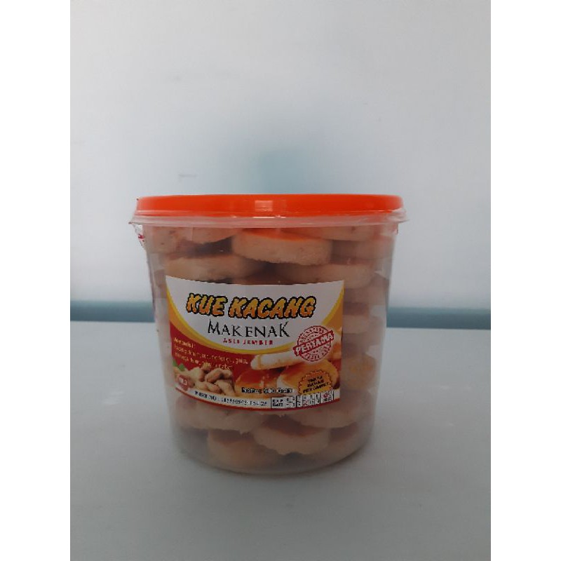 

kue kacang mak enak