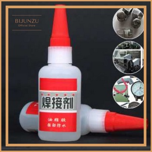 

Lem Super Glue Kuat Serbaguna Untuk Besi Plastik Kaca Keramik Tahan Air
