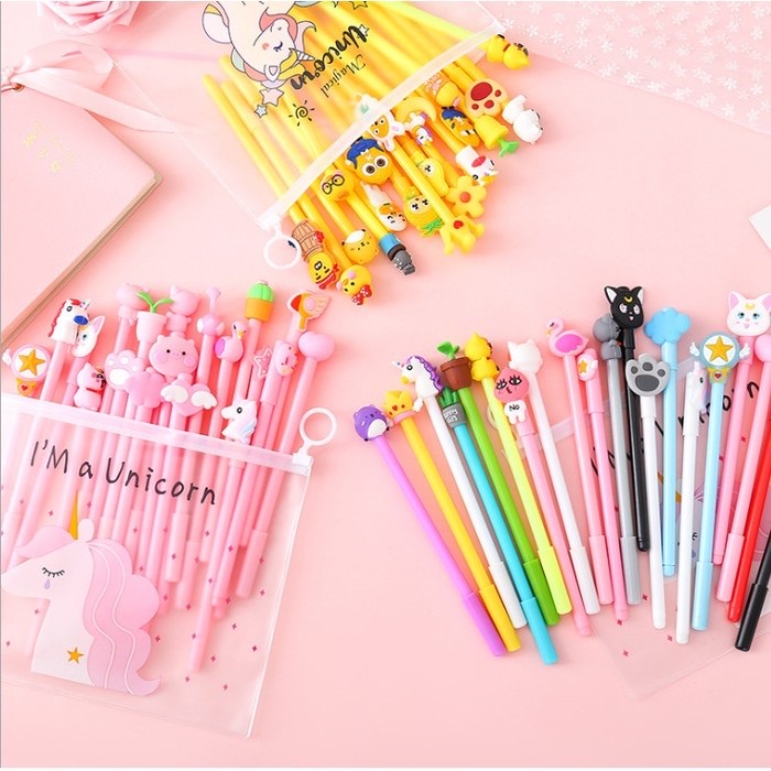 

PULPEN WARNA WARNI GLITTER MOTIF KARAKTER CARTOON LUCU IMUT / BOLPEN GEL KARAKTER