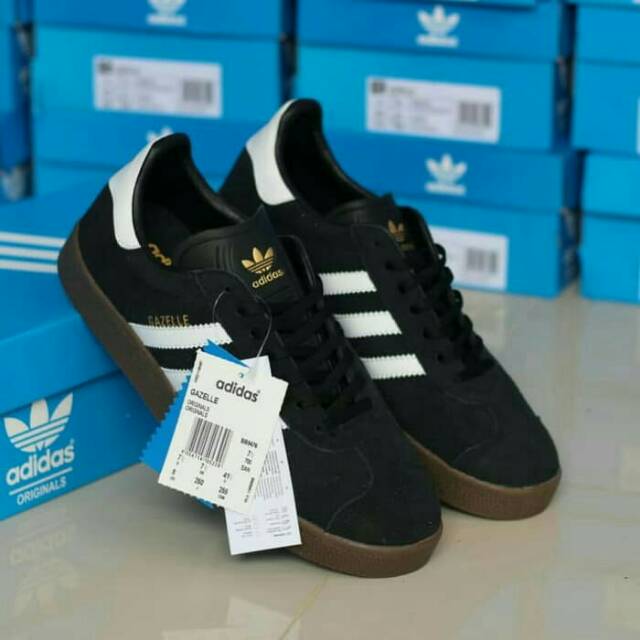 Adidas Gazelle Black Gum BB5476 Original BNIB