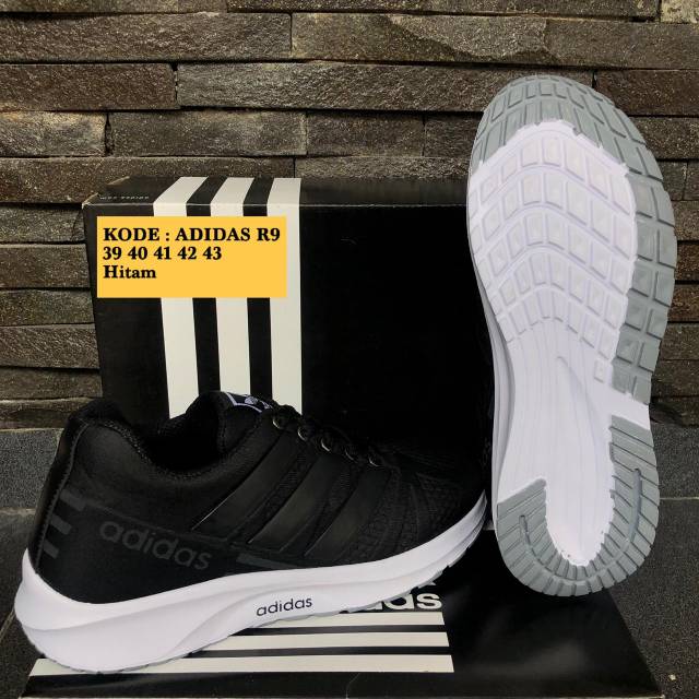 sepatu sport cowok kece olahraga pria adidas jogging gowes populer trandy