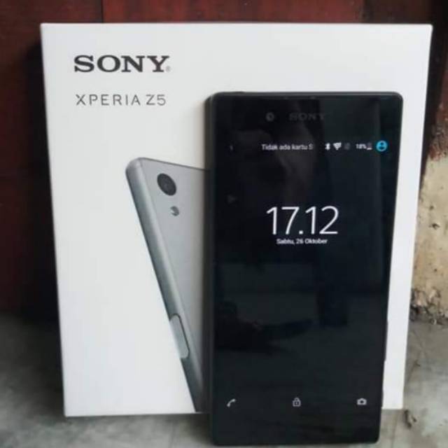 Sony Z5 Big Black