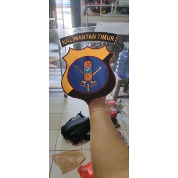 

Logo dan Huruf Mika