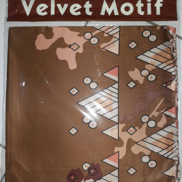 Umama Scarf Velvet Motif