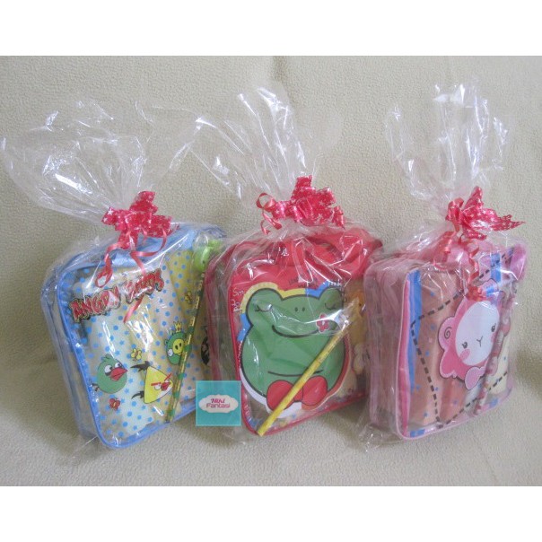 Paket Parcel Souvenir Ultah Anak isi Tas Buku Murah Paket Parcel Souvenir Ultah Anak isi Tas Buku Murah