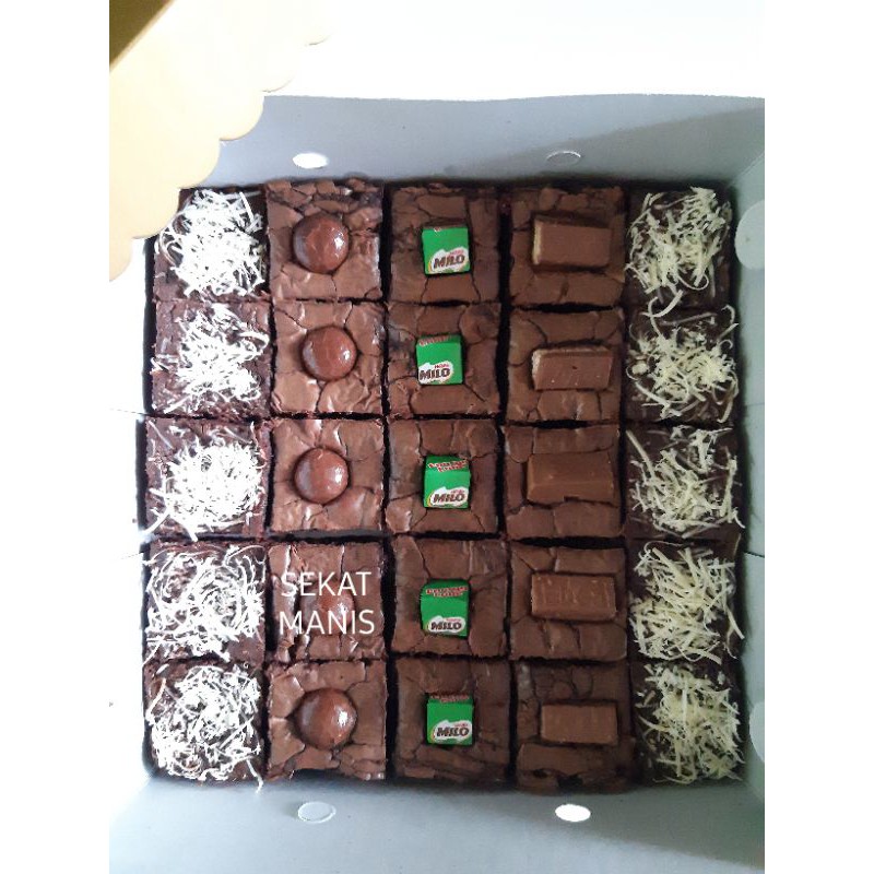 

BROWNIES SEKAT PREMIUM