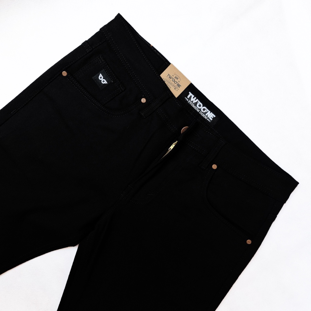 TWO ONE Celana Jeans Panjang Pria Slim Fit Denim Stretch Hitam Pekat