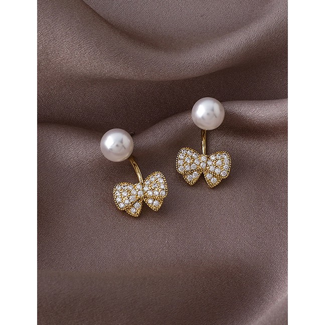 LRC Anting Tusuk Fashion Gold Color Micro Inlaid Zircon Bow Pearl V14226