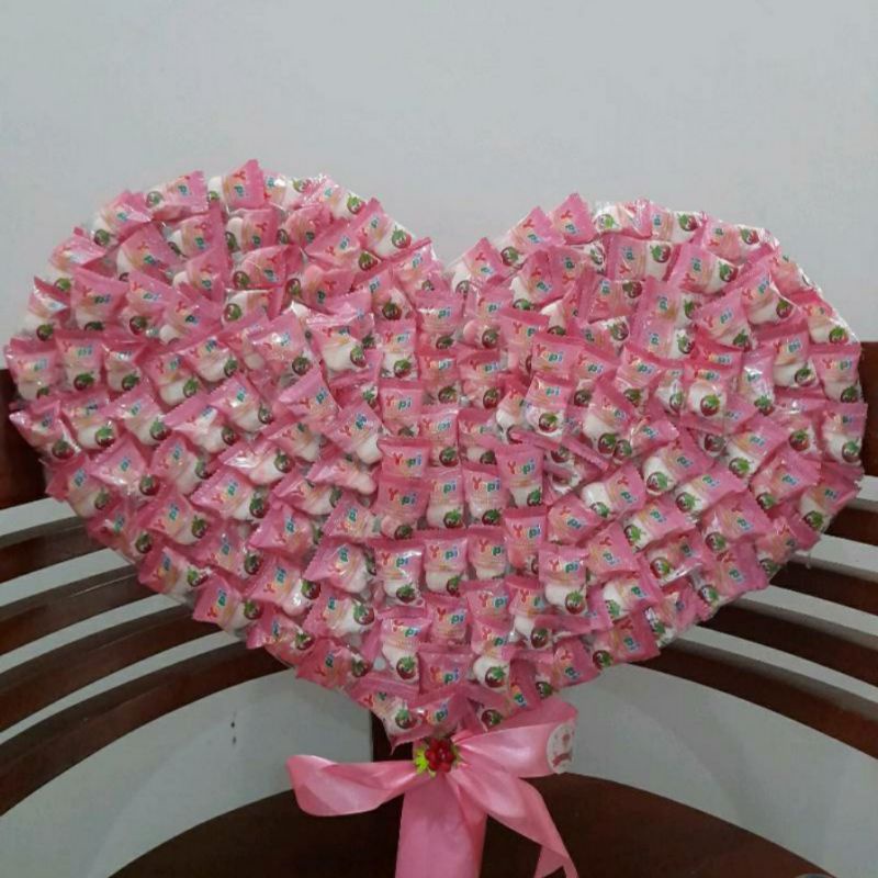 

buket yupi love/buket yupi murah/bulet yupi viral kekinian