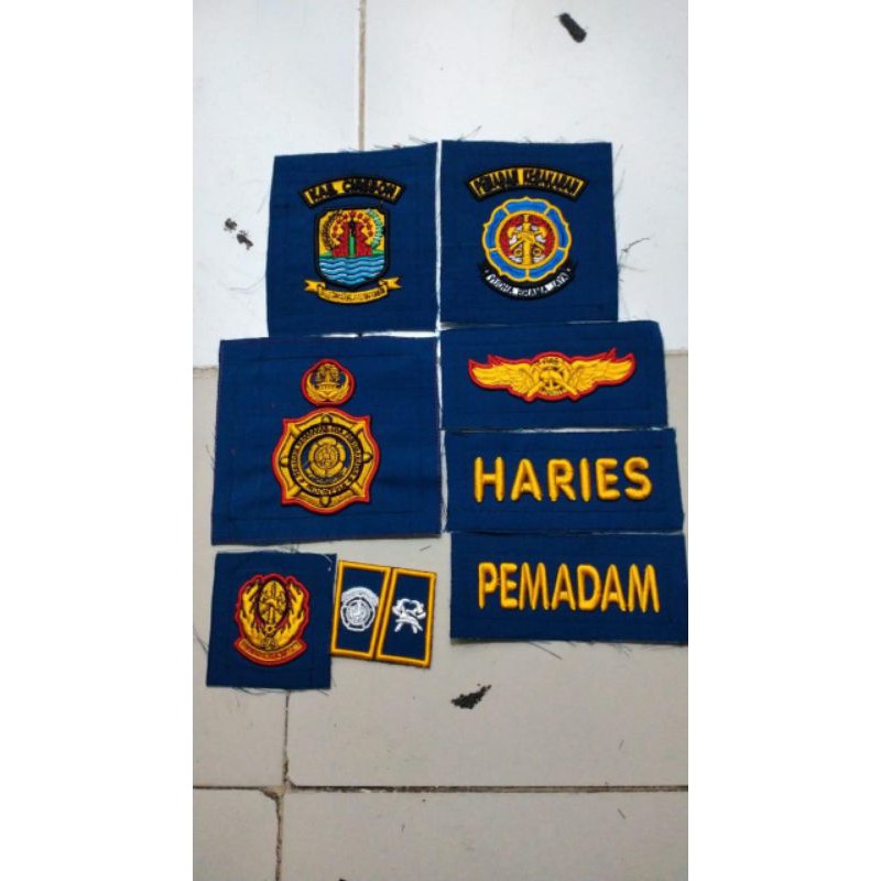 atribut pdl pemadam timbul