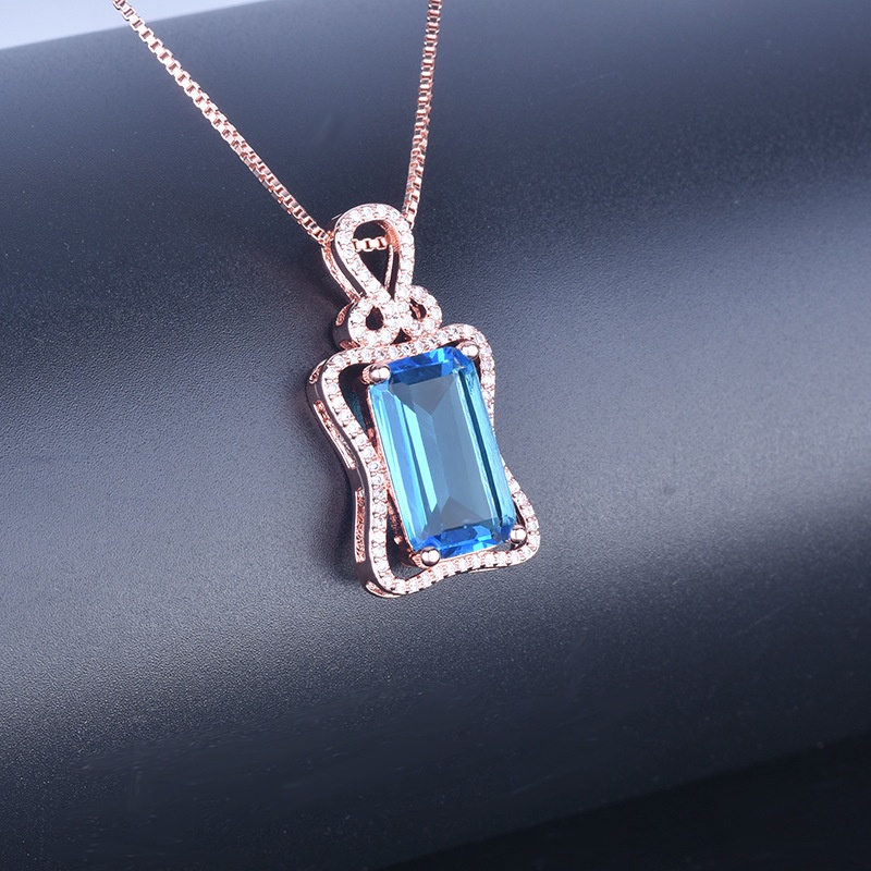 [Ready Stock]Fashion Luxury Inlaid Colored Gemstone Pendant Rose Gold White Gold Necklace