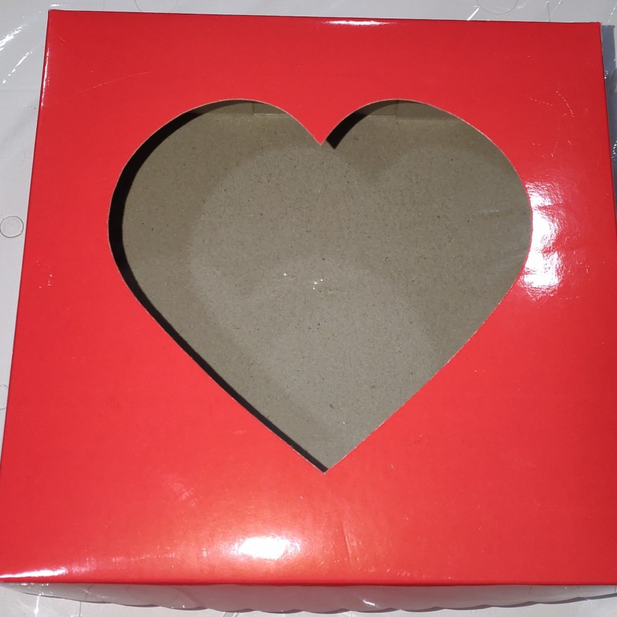 

Kotak Kardus Box Valentine Love Heart Bolu Kue Cake 22x22x7cm Merah