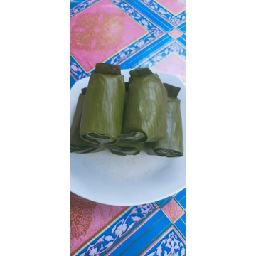 

Lontong isi/arem-arem