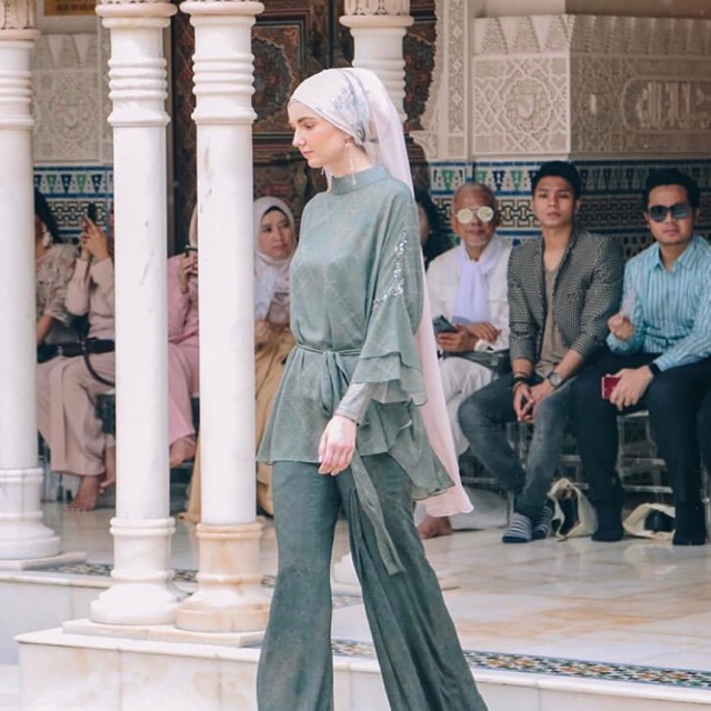 Ria miranda x jovian