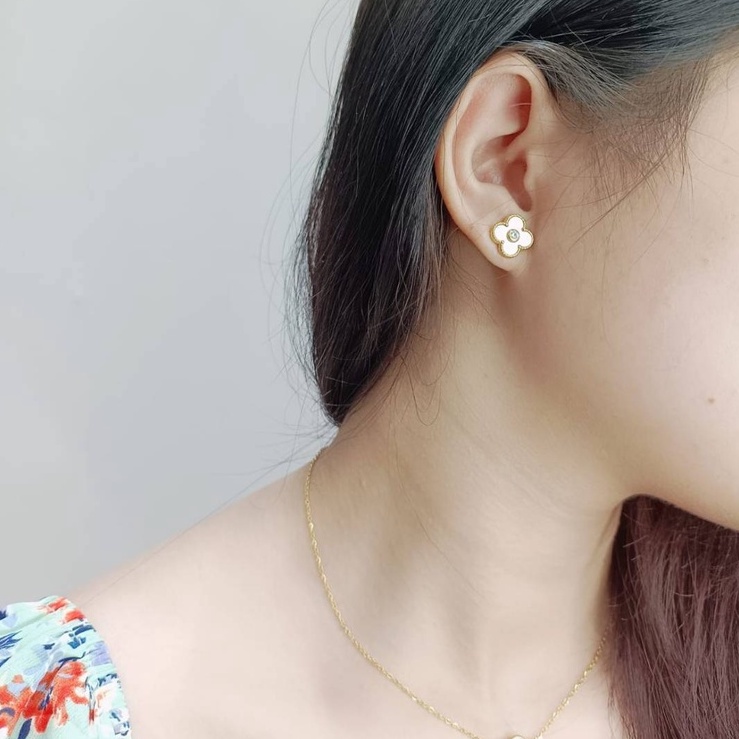 anting vera titanium simple + box minimalis anti karat