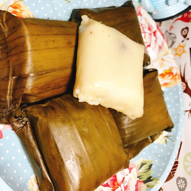 

kue pisang nagasari daun tua manis legit jajanan pasar kue basah tradisional