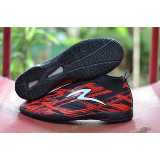 Specs Illuzion in Tanpa Tali