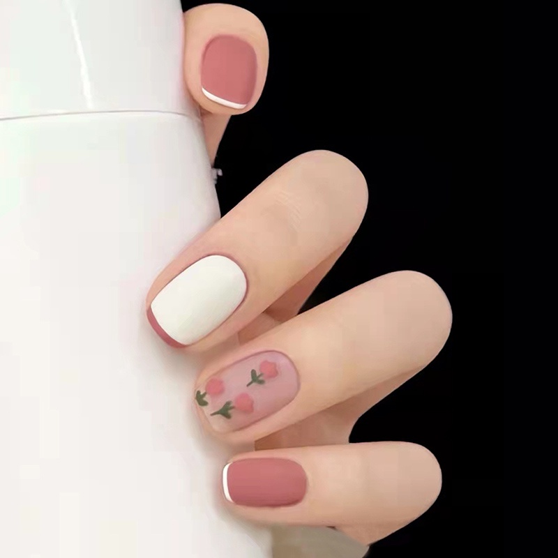 24pcs / Kotak Kuku Palsu Bentuk Persegi Desain Tulip Frosted