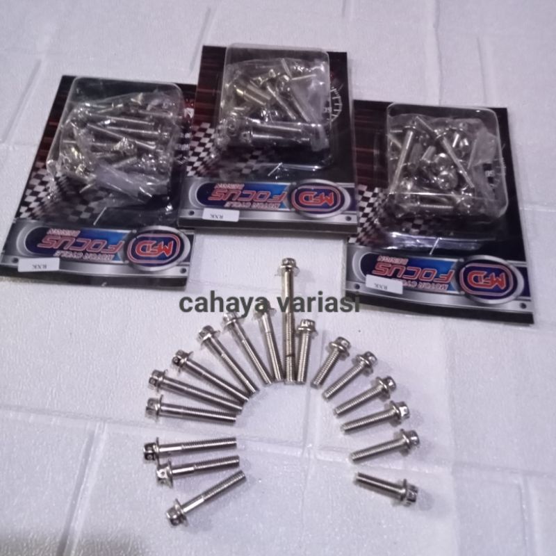 Baut Probolt Blok Mesin Yamaha RX king crome Baut Probolt Blok Mesin RX king Baut Blok Mesin Probolt