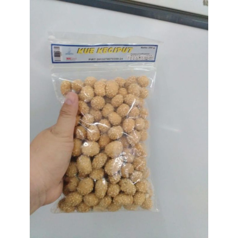 

Kue Bola Keciput Berat -250 Gram