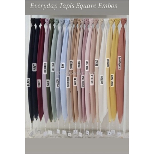 Tapis embos buttonscarves