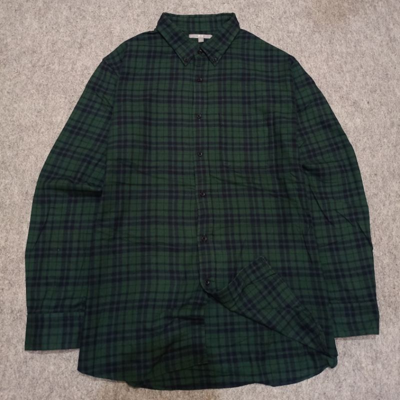 kemeja soft flannel uniqlo XL oversize outer plaid casual pria murah terbaik