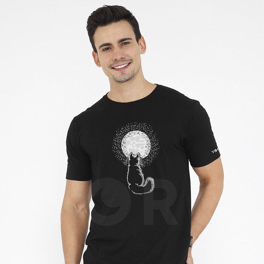 Yoru Selena - Moon Gazing Black T-Shirt by Yoru