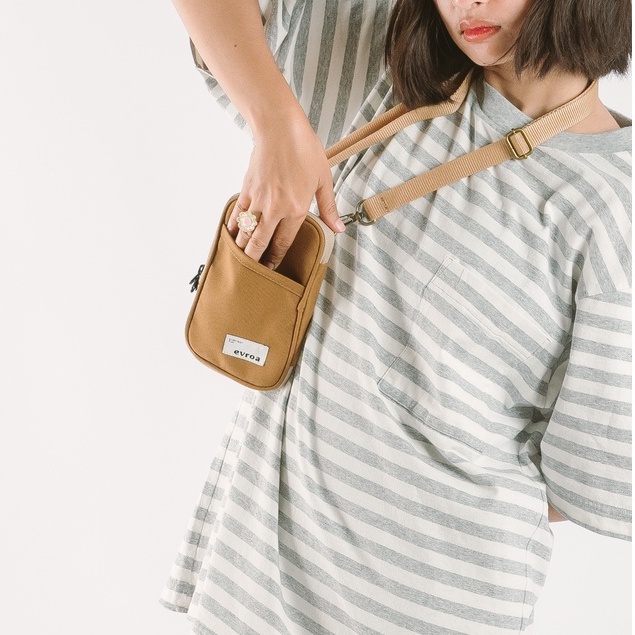 Evroa - Sling Phone Polka - Cocou