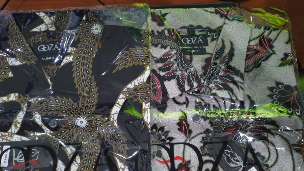 Odza Classic Kemeja Pria Lengan Pendek Batik Solo Modern Slimfit Celagen