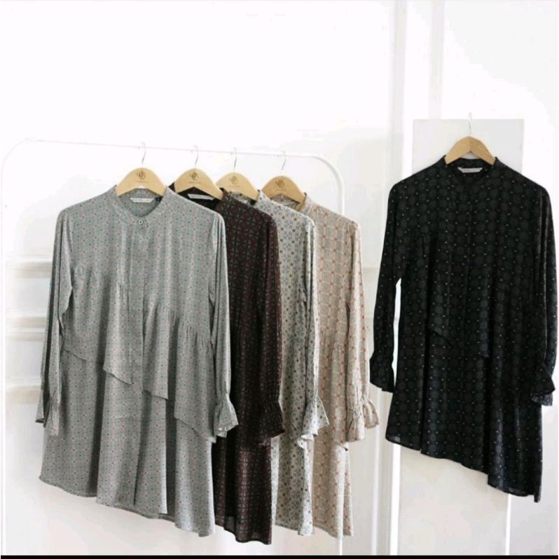 PL (Preloved) Zefiya Blouse Heaven Lights