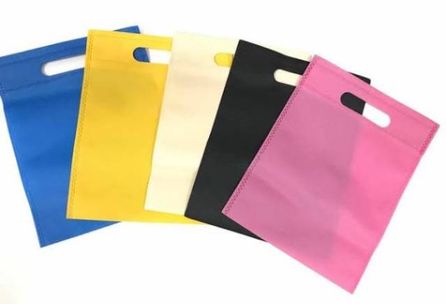 Tas polos spunbond Oval goddiebagg 25x35cm