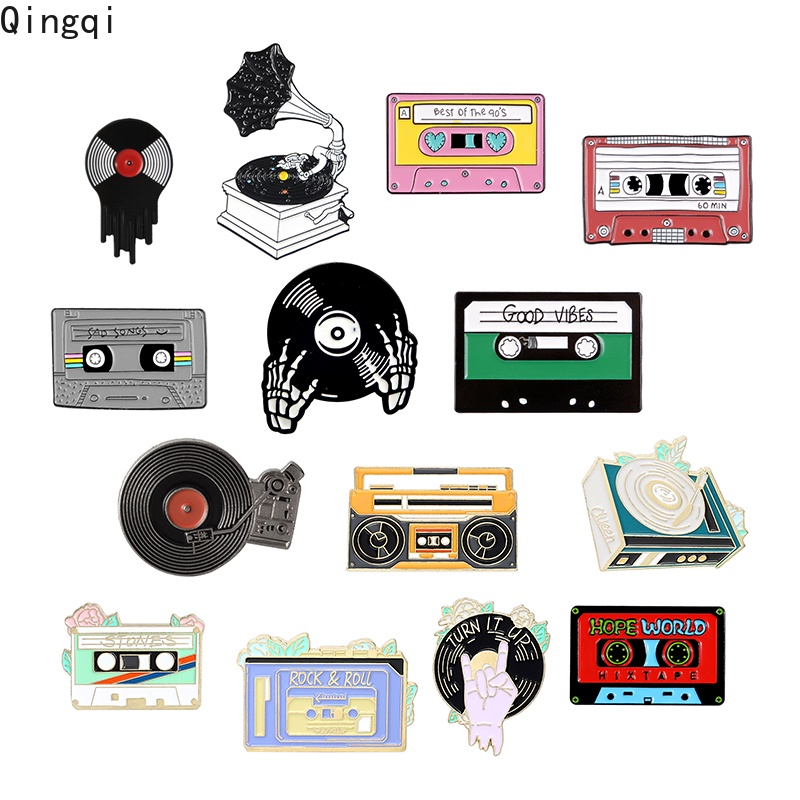 Bros Pin Enamel Bentuk Piringan Hitam Phonograph Gaya Retro Klasik Punk Gothic Untuk Hadiah