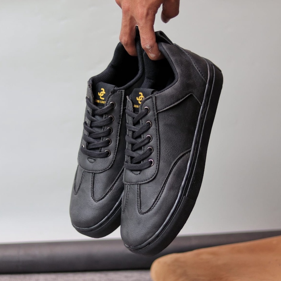 JHON x CARTER Sepatu Kasual Sneakers Pria Trendy Kulit Pu Original Distro Kerja Kantor Kuliah Ori